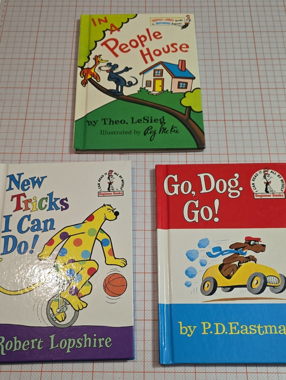Classic Beginner Children’s Book Lot — Colorful Covers